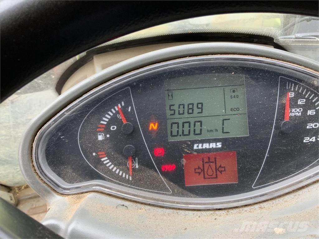 CLAAS ARION 620 Tractores