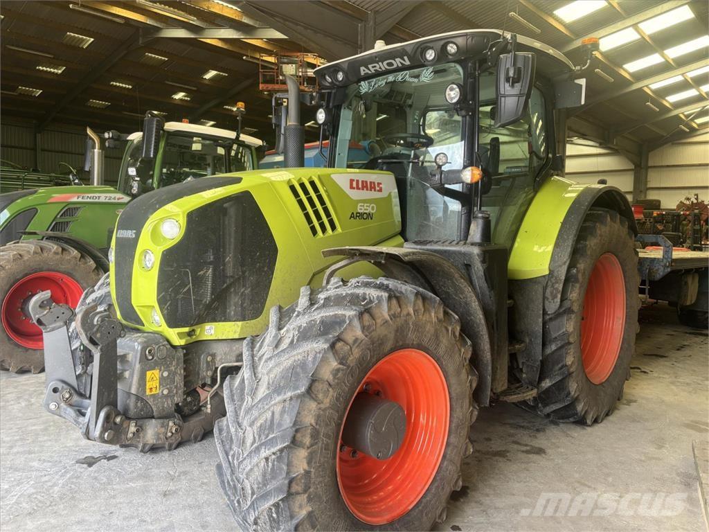 CLAAS ARION 650 Tractores