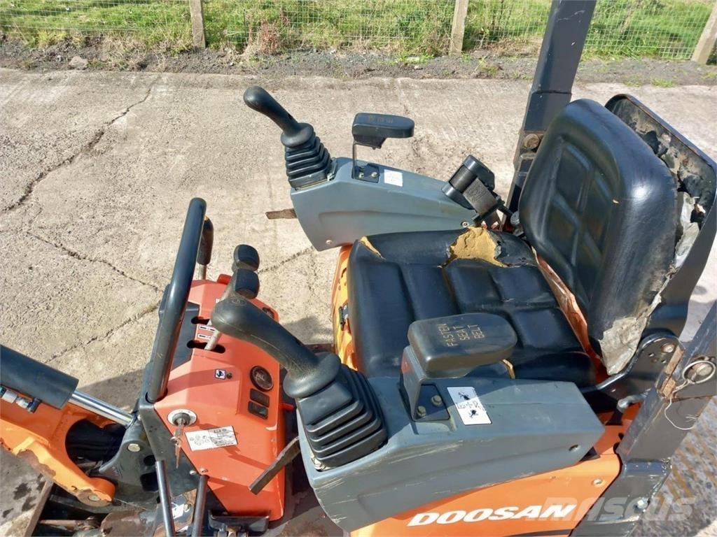 Develon DX10Z Agricultura - Otros