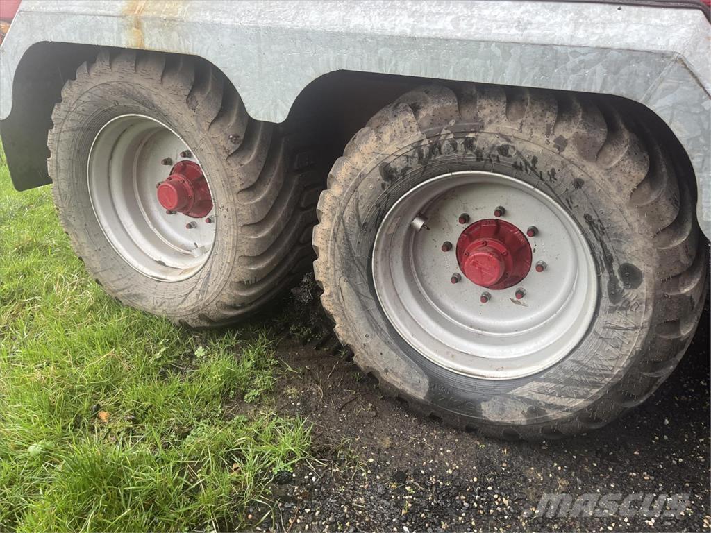 Marshall USED QM11 Remolques multifunción