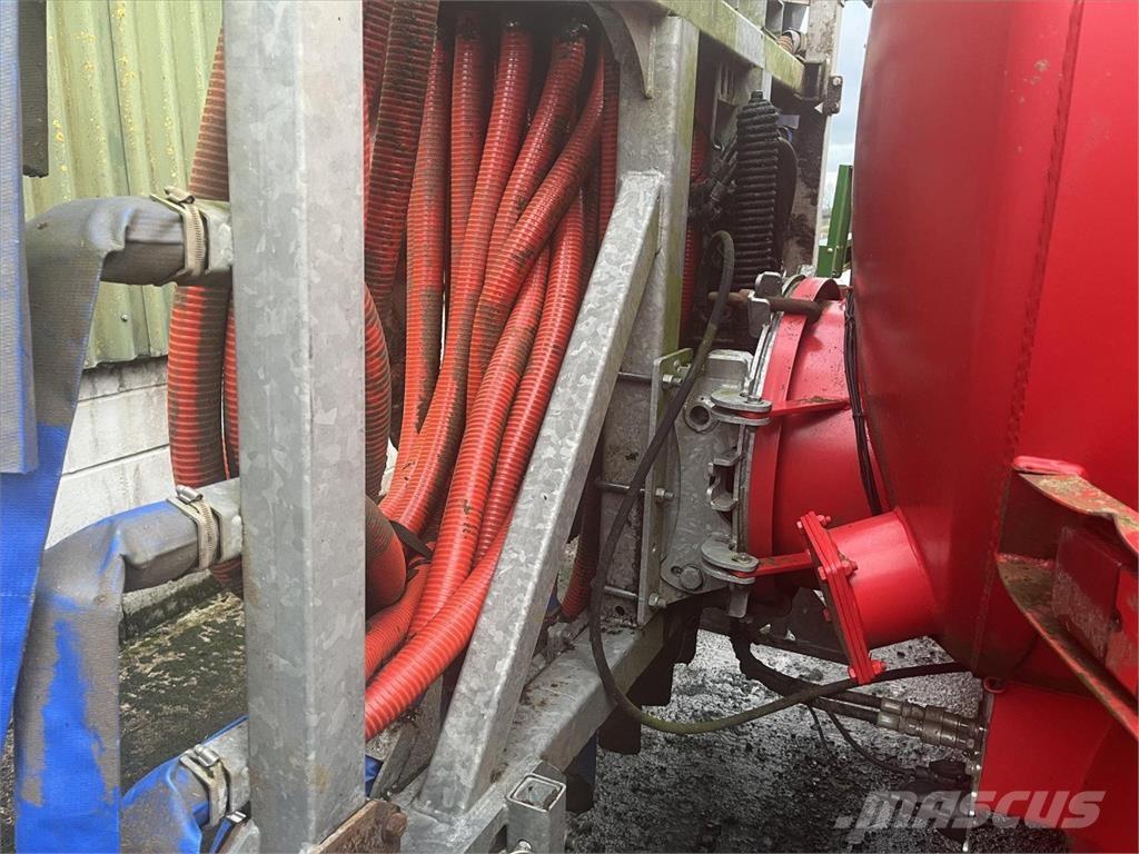 Storth NDB7532T Remolques esparcidores de estiércol