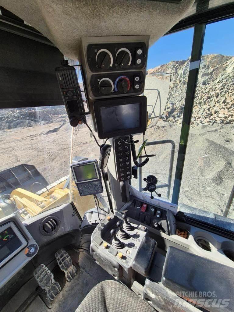 CAT 980M Cargadoras sobre ruedas