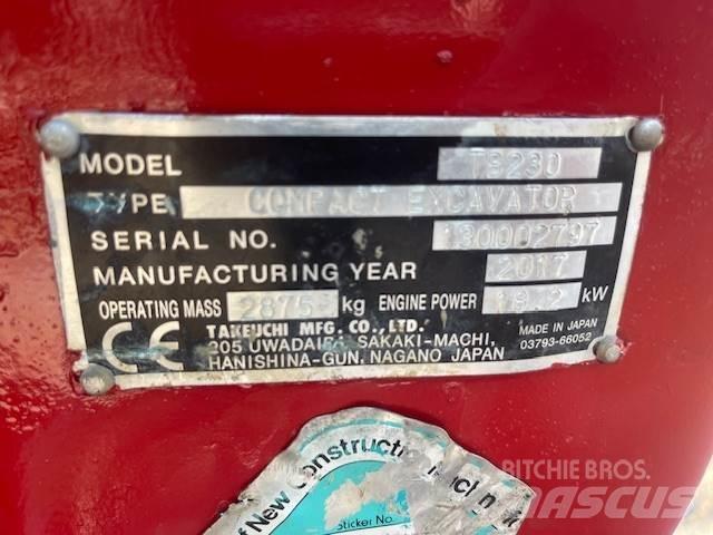 Takeuchi TB230 Excavadoras 7t - 12t