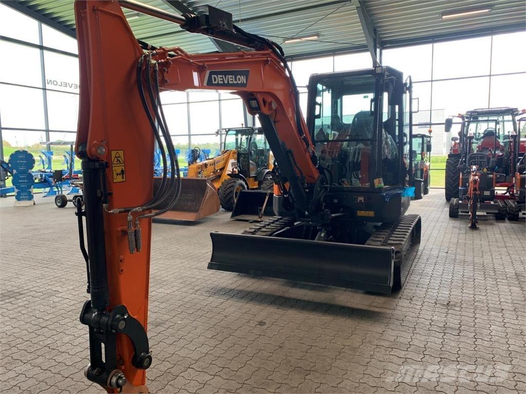Develon DX63-7 Excavadoras de cadenas