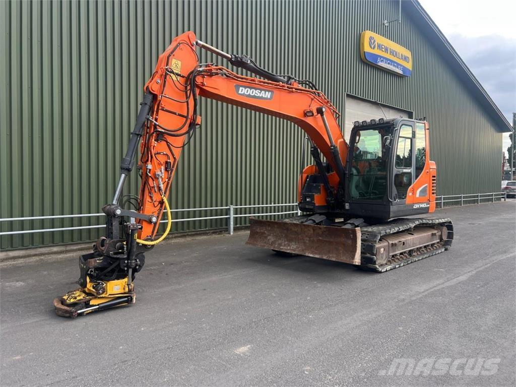 Doosan DX140LCR-5 Excavadoras de cadenas