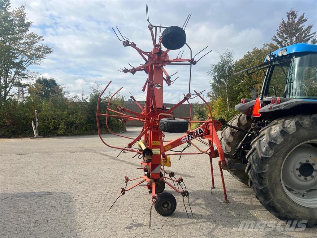 Fella TH660DY Rastrillos y henificadores