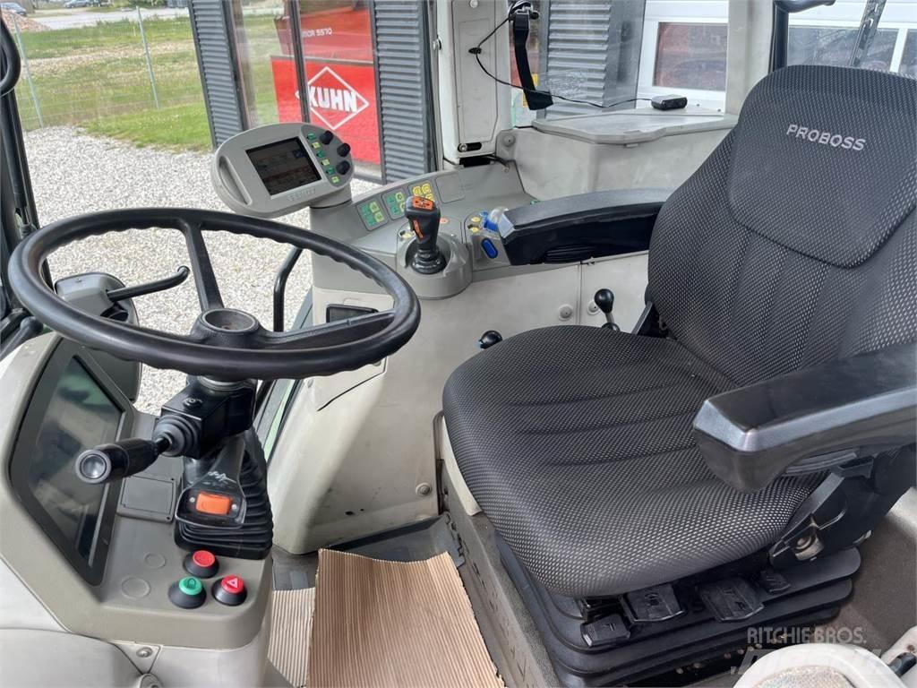 Fendt 412 VARIO Tractores
