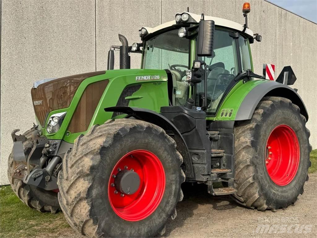Fendt VARIO 828 Tractores