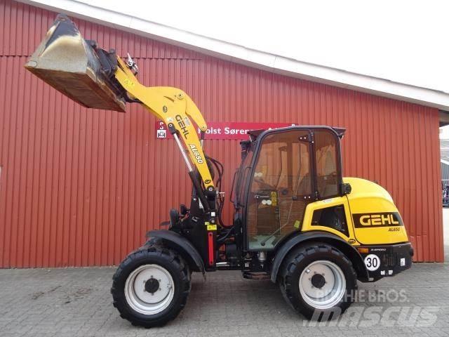 Gehl 650 Palas cargadoras