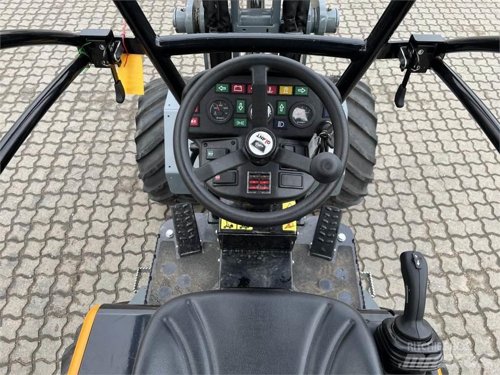 GiANT G1500 Palas cargadoras