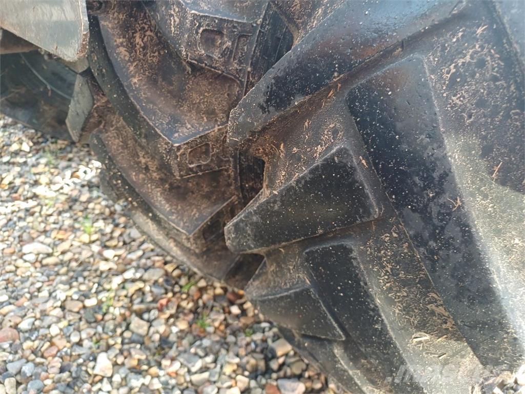 GiANT V451T Palas cargadoras