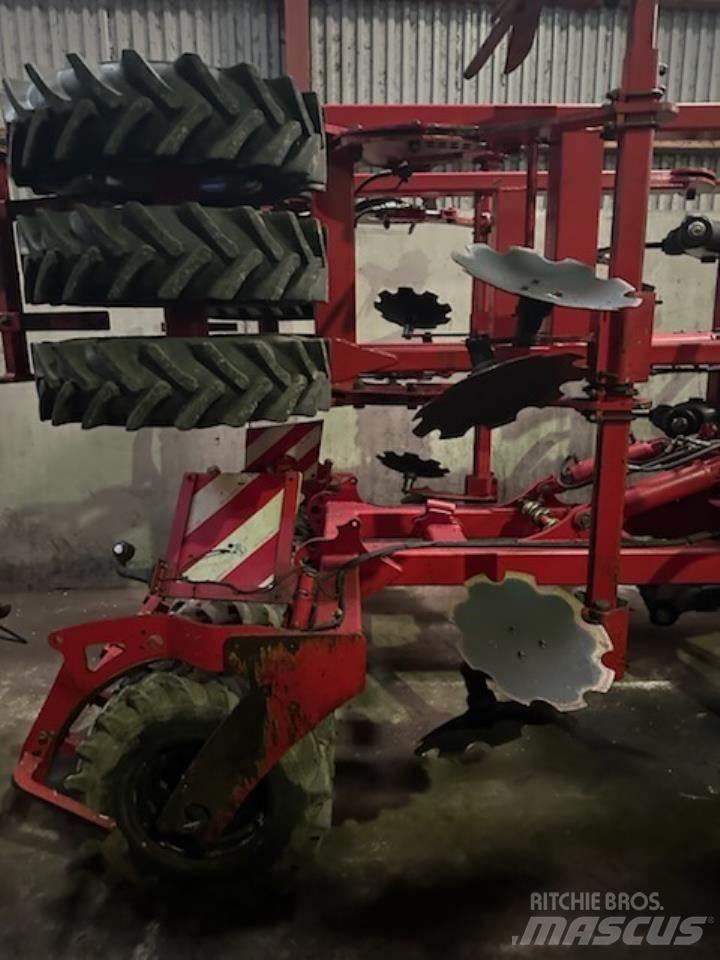 Horsch TIGER 4 MT Gradas de discos