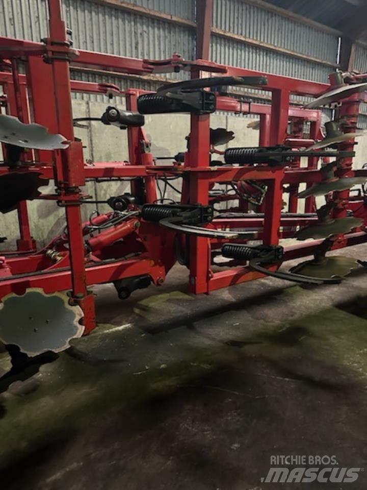 Horsch TIGER 4 MT Gradas de discos