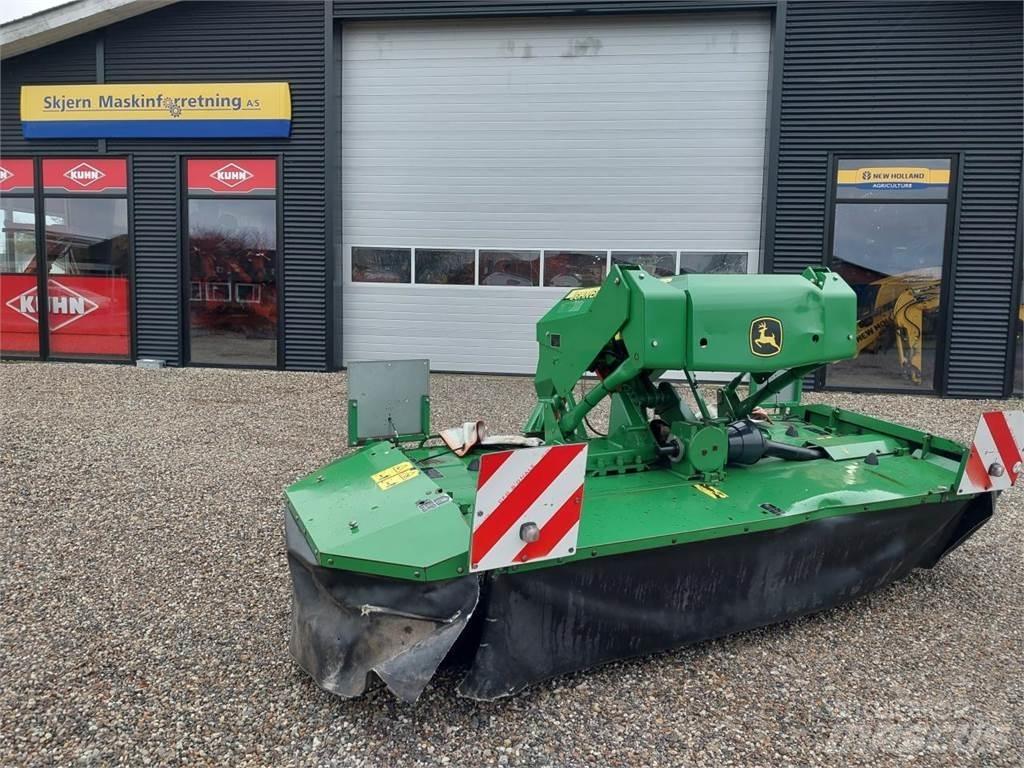 John Deere 131 Hileradoras