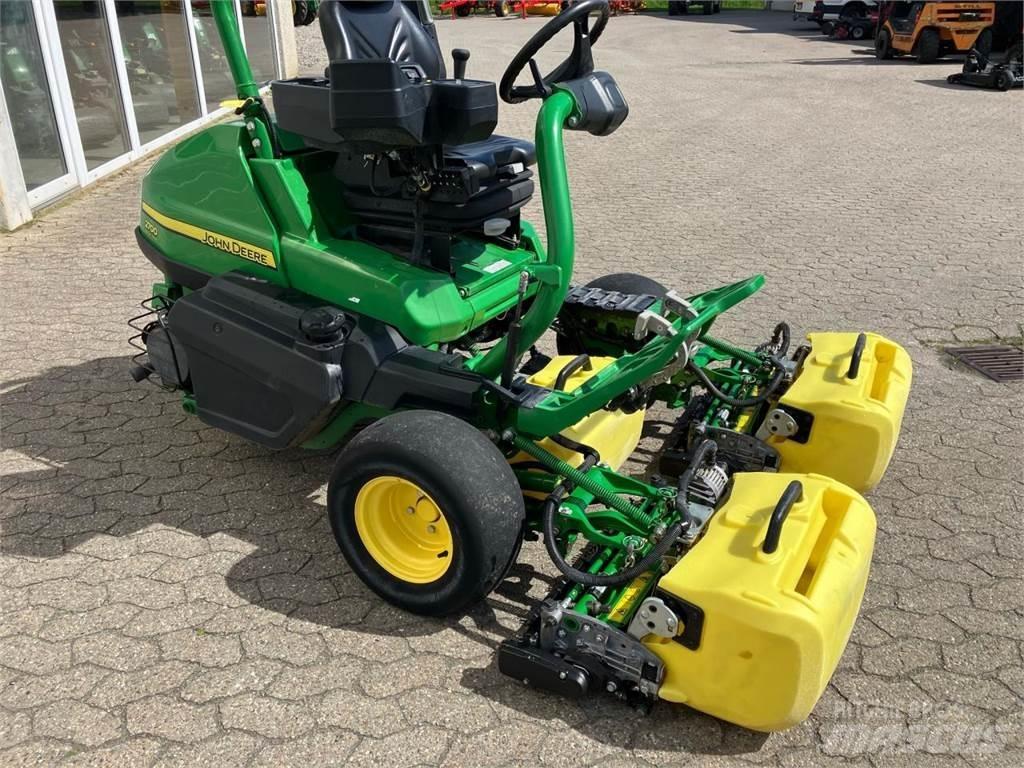 John Deere 2700 Máquinas de calles