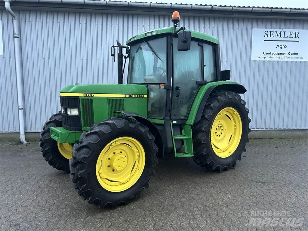 John Deere 6110 Tractores