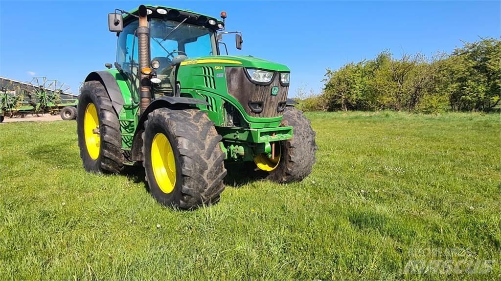 John Deere 6210R Tractores