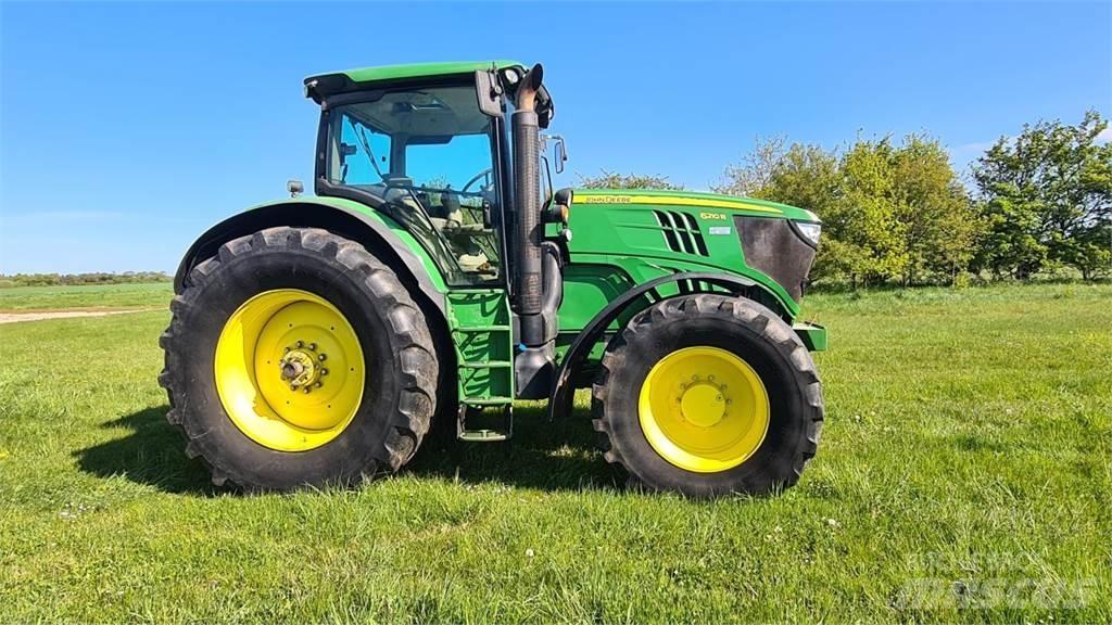 John Deere 6210R Tractores