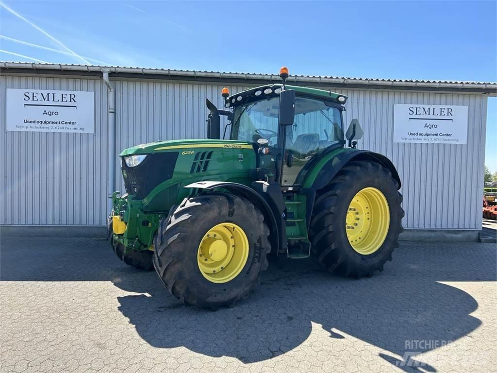 John Deere 6215R Tractores