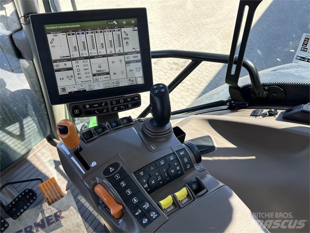 John Deere 6215R Tractores