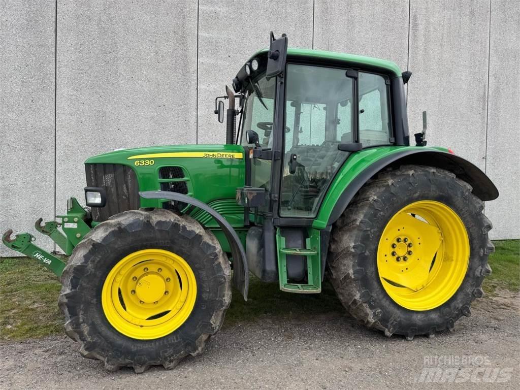 John Deere 6330 Tractores
