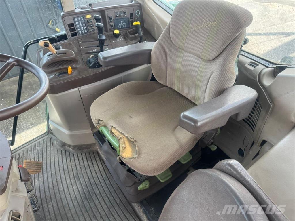 John Deere 6820 Tractores