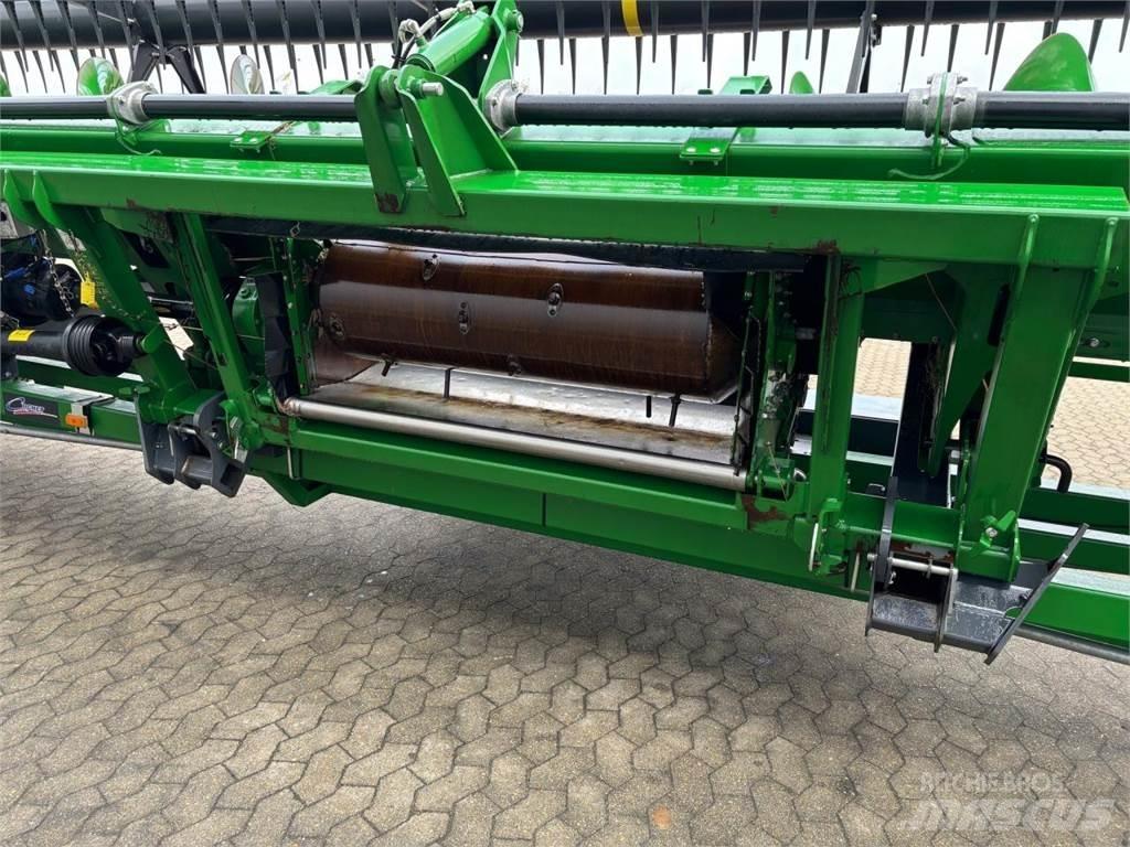 John Deere 735D Cabezales de cosechadoras combinadas