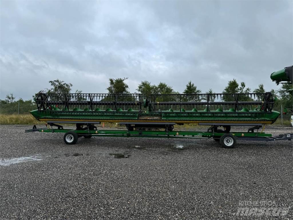 John Deere 740D Cabezales de cosechadoras combinadas
