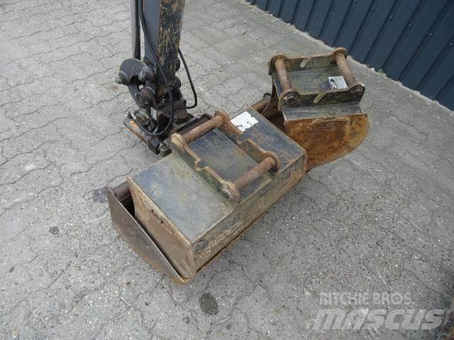 Kato 12 VXE Mini excavadoras < 7t