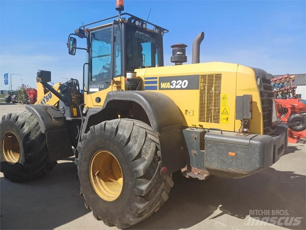 Komatsu W320 Cargadoras sobre ruedas