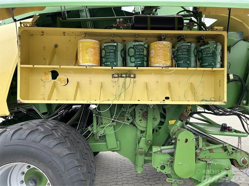 Krone 12130 Empacadoras cuadradas