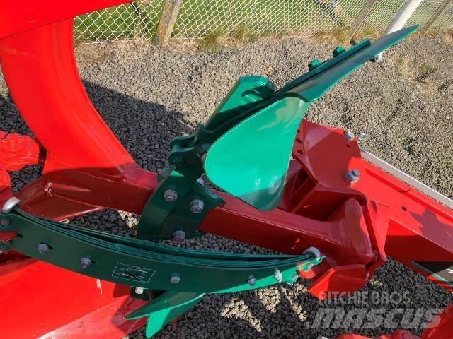 Kverneland 150 S Arados reversibles suspendidos