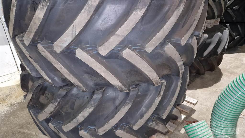 Mitas 710/70R42 Neumáticos, ruedas y llantas
