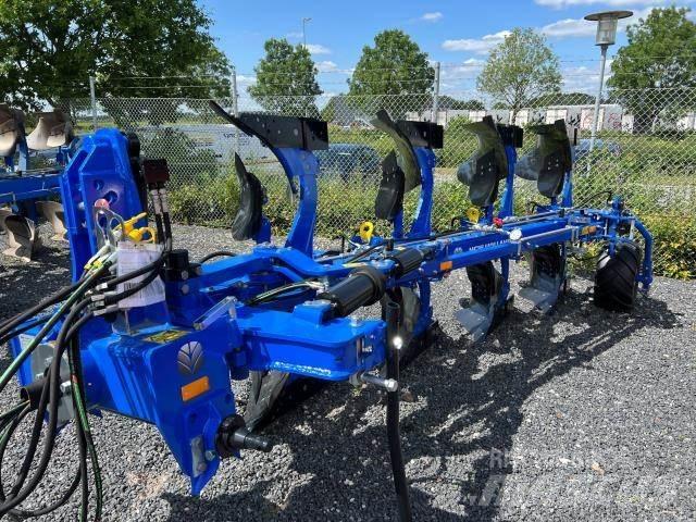 New Holland PHVH4 Arados reversibles suspendidos