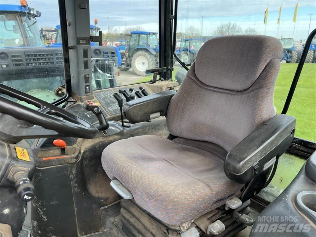 New Holland TM150 Tractores