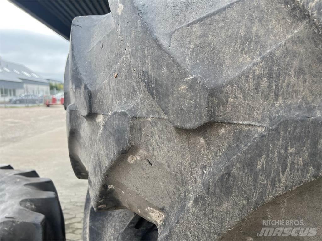 Schaad 20.8R38 Neumáticos, ruedas y llantas