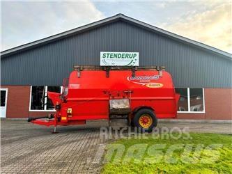 Seko 600/200 Remolques de forraje