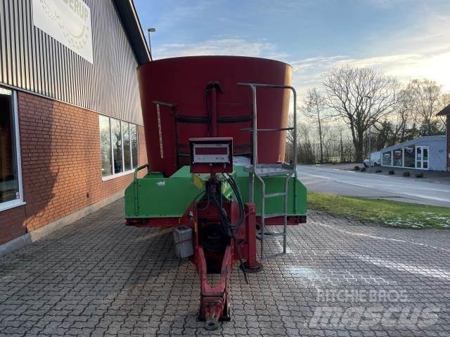 Strautmann 2400 Remolques de forraje