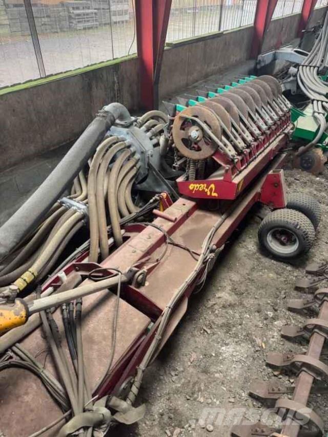 Vredo 12 Pulverizadores y atomizadores