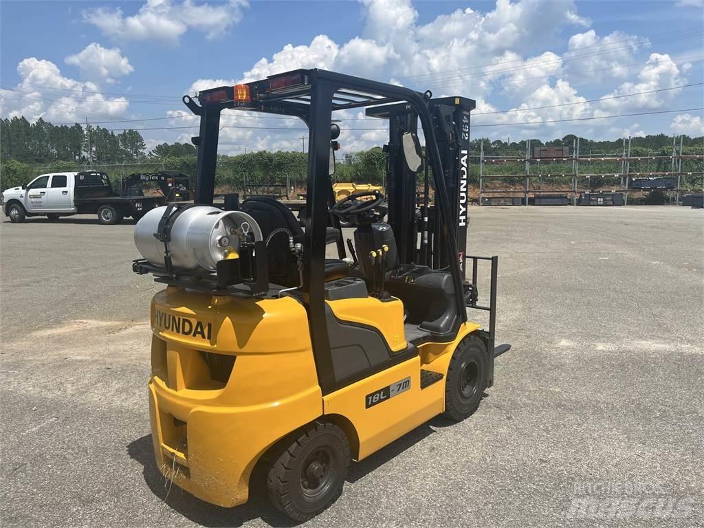 Hyundai 18L-7M Otras carretillas elevadoras