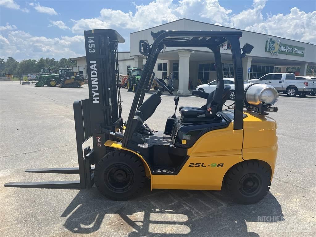 Hyundai 25L-9A Otras carretillas elevadoras