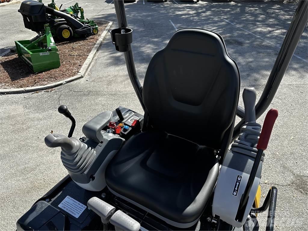 John Deere 17 P Mini excavadoras < 7t