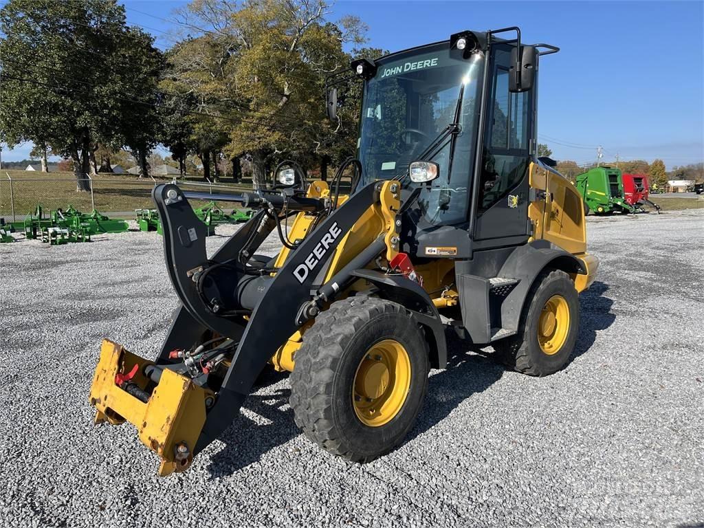 John Deere 244L Palas cargadoras