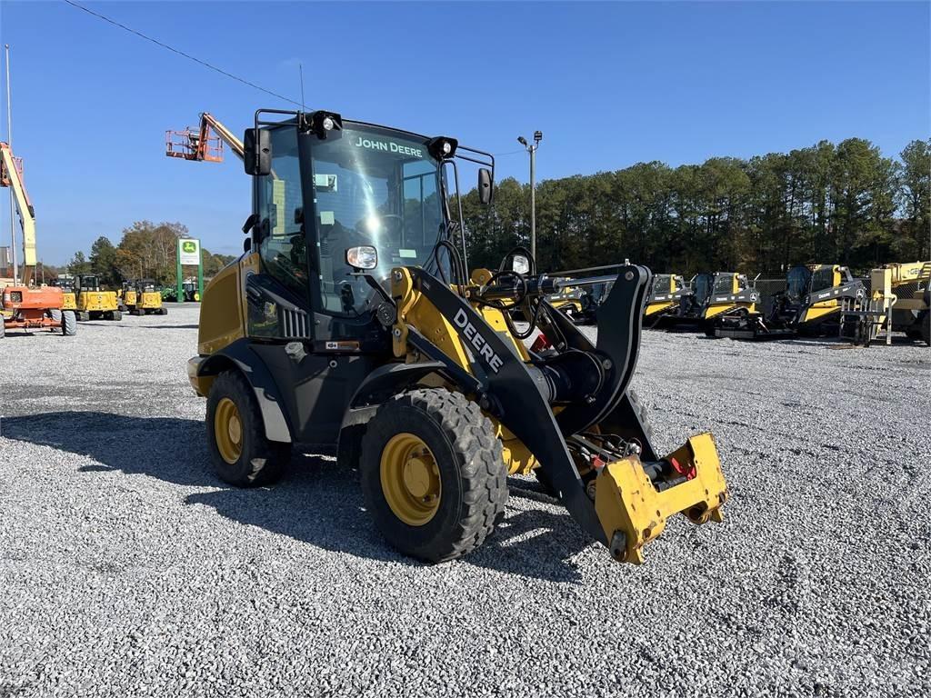 John Deere 244L Palas cargadoras