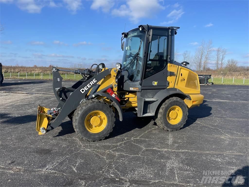 John Deere 244L Palas cargadoras