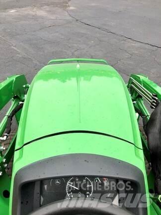 John Deere 3043D Tractores