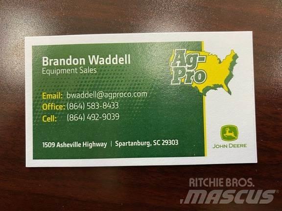 John Deere 3046R Tractores