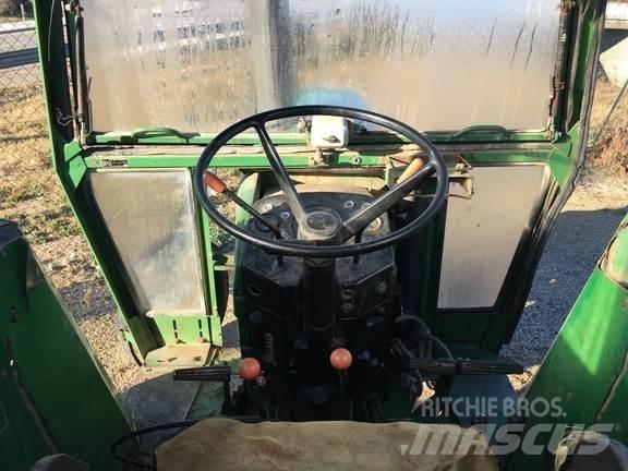 John Deere 3135 Tractores