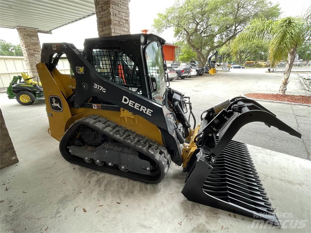 John Deere 317G Palas cargadoras