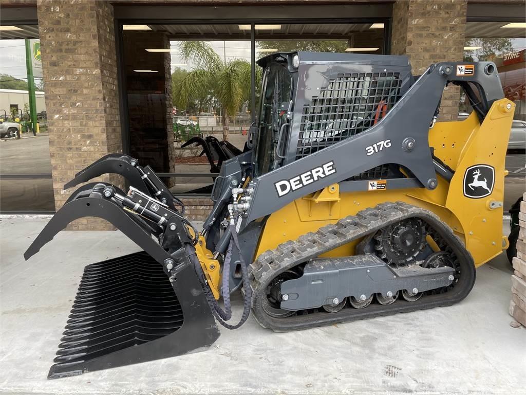 John Deere 317G Palas cargadoras